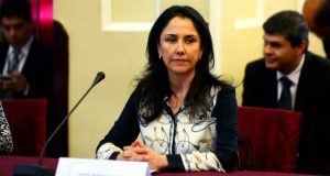 𝐅𝐢𝐬𝐜𝐚𝐥𝐢́𝐚 𝐚𝐫𝐜𝐡𝐢𝐯𝐚 𝐢𝐧𝐯𝐞𝐬𝐭𝐢𝐠𝐚𝐜𝐢𝐨́𝐧 𝐜𝐨𝐧𝐭𝐫𝐚 𝐞𝐱 𝐩𝐫𝐢𝐦𝐞𝐫𝐚 𝐝𝐚𝐦𝐚 𝐩𝐨𝐫 𝐩𝐫𝐞𝐬𝐮𝐧𝐭𝐚 𝐮𝐬𝐮𝐫𝐩𝐚𝐜𝐢𝐨́𝐧 𝐝𝐞 𝐟𝐮𝐧𝐜𝐢𝐨𝐧𝐞𝐬.