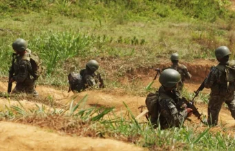 CUATRO MIEMBROS DEL EJÉRCITO MURIERON Y UN POLICÍA RESULTÓ HERIDO EN UNA EMBOSCADA TERRORISTA EN AYACUCHO