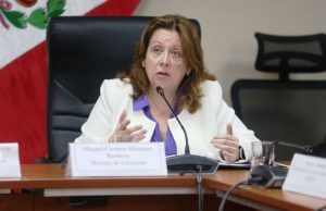 MINISTRA DE EDUCACION, MAGNET MARQUEZ, RENUNCIO A SU CARGO A PEDIDO DE LA PRESIDENCIA DEL CONSEJO DE MINISTROS
