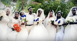 HOMBRE CONTRAE MATRIMONIO CON SIETE MUJERES EN UNA MARATÓNICA CEREMONIA DE 24 HORAS