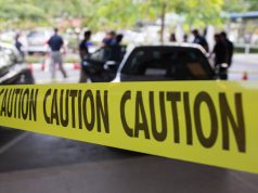 MENOR DE 14 AÑOS MATA A SU MADRE Y HIERE DE GRAVEDAD AL NOVIO DE ELLA EN ESTADOS UNIDOS