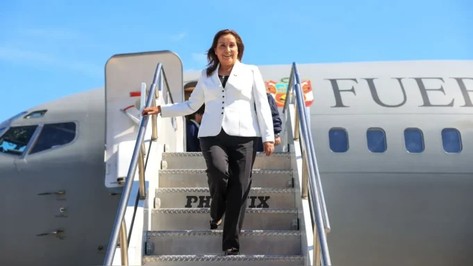 EL PLENO DEL CONGRESO AUTORIZÓ EL VIAJE DE LA PRESIDENTA DINA BOLUARTE A EUROPA
