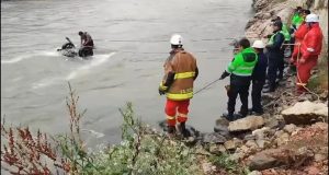 LA OROYA: TRES INTEGRANTES DE UNA FAMILIA FALLECEN POR CAÍDA DE AUTO AL RÍO MANTARO