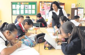 PROPONEN QUE DOMINIO DEL INGLÉS SEA OBLIGATORIO AL ACABAR EL COLEGIO.