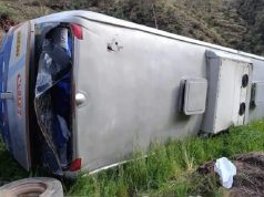 CUSCO: AL MENOS UN MUERTO Y 30 TURISTAS HERIDOS, VARIOS DE ELLOS GRAVES, DEJA ACCIDENTE DE TRÁNSITO