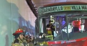 PANAMERICANA SUR: CHOQUE ENTRE BUSES DEJA 9 HERIDOS, ENTRE ELLAS UNA MUJER EMBARAZADA