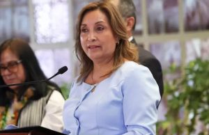 PRESIDENTA DINA BOLUARTE PIDE A FISCALIA Y PJ QUE «NO SUELTEN» A DELINCUENTES CAPTURADOS POR PNP.