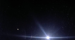 LAJAS: CAMIONETA DE UNA FUNERARIA APARECIO CON INPACTOS DE BALA (video)