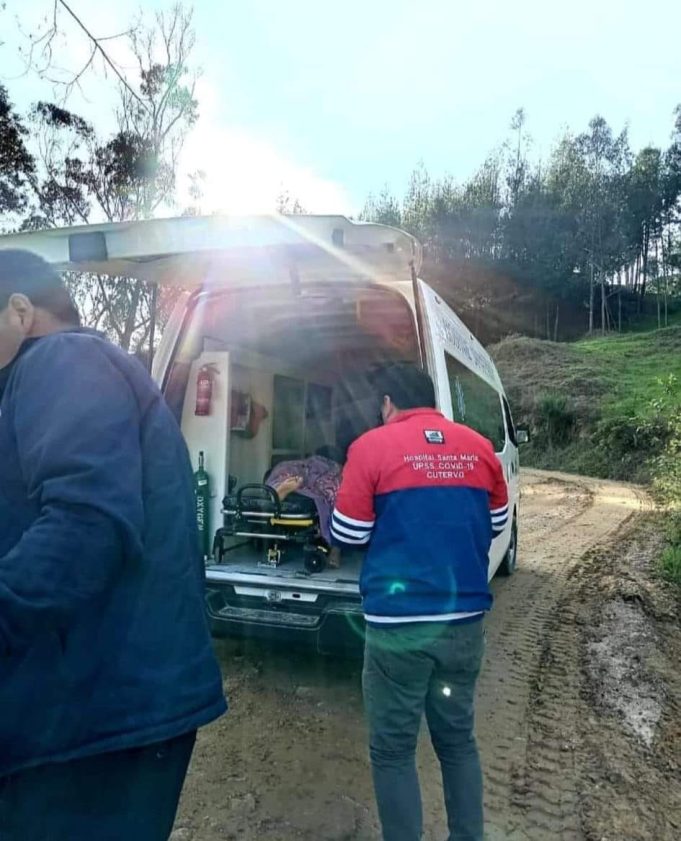 YANGACHIS CUTERVO: TRES PERSONAS HERIDAS DEJA ACCIDENTE DE TRÁNSITO