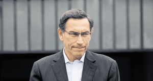 PODER JUDICIAL DICTA 12 MESES DE IMPEDIMENTO DE SALIDA DEL PAÍS CONTRA MARTÍN VIZCARRA