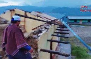 PALTARUME- COCHABAMBA: FUERTES LLUVIAS Y VIENTOS AFECTAN INTITUCION EDUCATIVA PRIMARIA 10424 (Video)