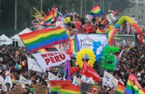 GOBIERNO APRUEBA DECRETO QUE CALIFICA LA TRANSEXUALIDAD Y OTRAS IDENTIDADES DE GENERO COMO UNA ENFERMEDAD