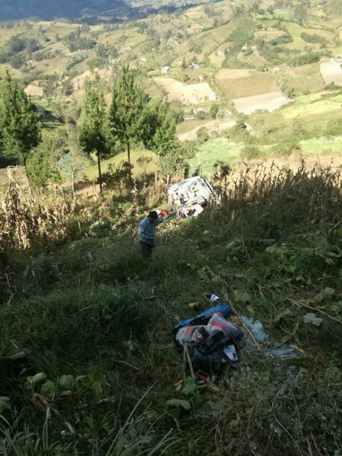 ACCIDENTE DE TRÁNSITO DEJA PERSONAS HERIDAS EN LA COMUNIDADES DE CHAMES DISTRITO DE CONCHÁN