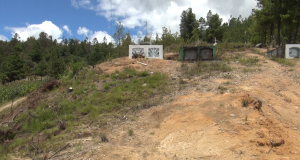 CEMENTERIO DEL CASERIO PINGOBAMBA EL TORIL EN RIESGO POR DESLIZAMIENTO DE TIERRAS