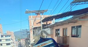 CHOTA: ACCIDENTE DE TRÁNSITO VEHÍCULO CHOCA EN EL FRONTIS DE UNA CASA