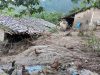 FAMILIAS SE SALVARON DE MILAGRO, HUAICO LES SORPRENDIO A MEDIA NOCHE.
