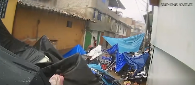 CAJABAMBA: MILES DE PERDIDAS, LUEGO QUE PRODUCTOS FUERON ARRASTRADOS POR EL AGUA